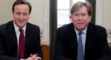 Simon Burns with David Cameron.jpg